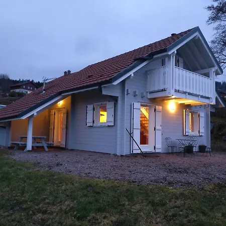 Superbe Vue Sur Le Chalet Gerardmer